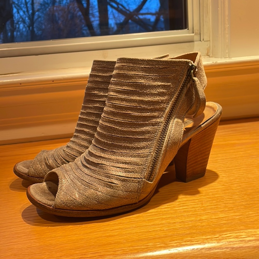 Paul Green 'Cayanne' Leather Suede Peep Toe Sandal 8.5 Smoke Leather